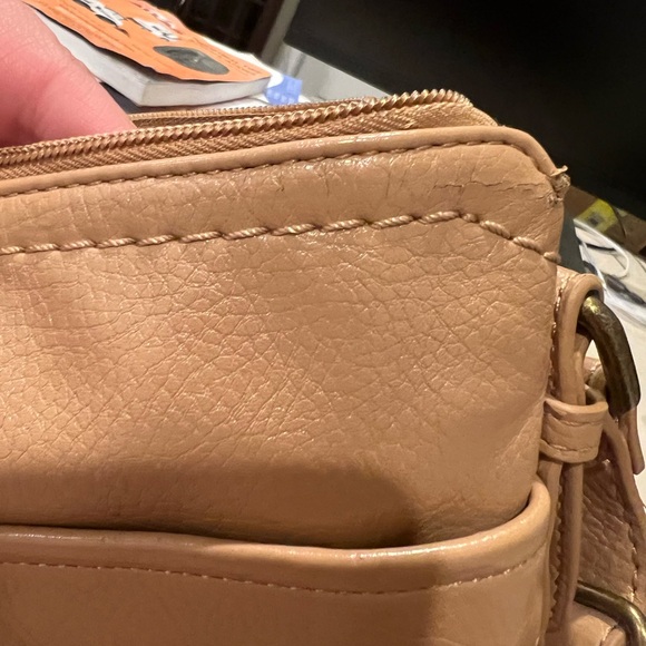 SOLD B.O.C Born Concepts Beige Medium Purse - Picture 12 of 14